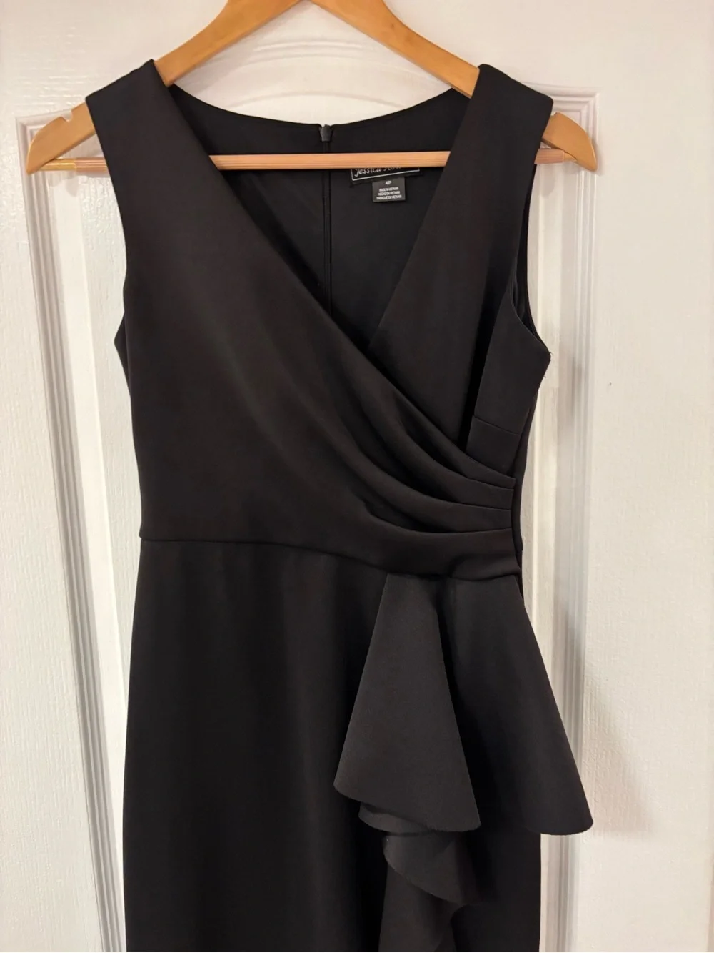 Jessica Howard Black Sleeveless Cascade Ruffle-Front Scuba Fabric Formal Dress
